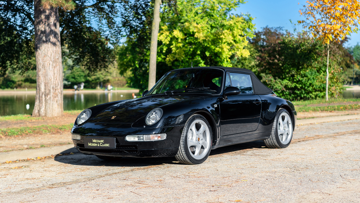 Porsche 911 TYPE 993 CABRIOLET